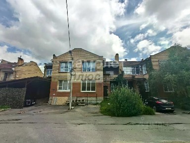Продается 3-этажный таунхаус, 159,7 м²
