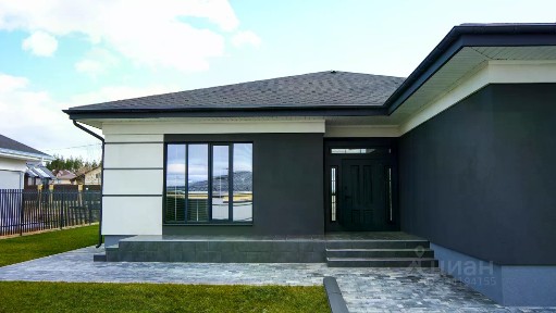 Продается 1-этажный дом, 250 м²