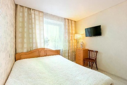 Продается 4-комн. квартира, 75,4 м²