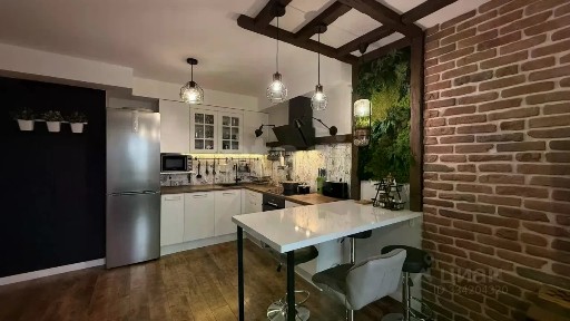 Продается 2-комн. квартира, 72,5 м²