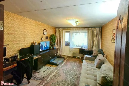Продается 3-комн. квартира, 64 м²