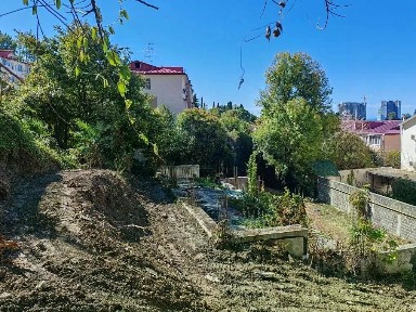 Продается 3-этажный дом, 300 м²