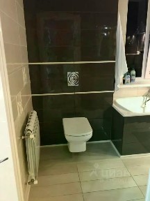 Продается 2-этажный дом, 160 м²
