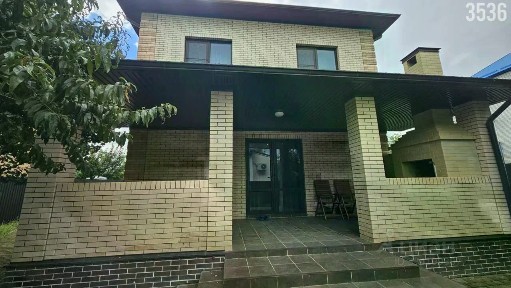 Продается 2-этажный дом, 200 м²