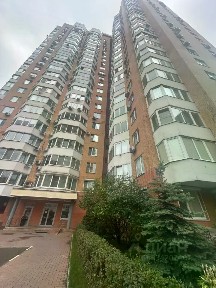 Продается 3-комн. квартира, 129 м²