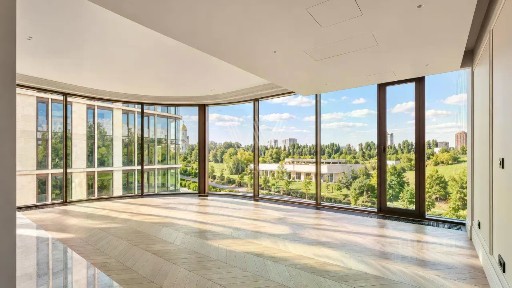 Продается 4-комн. квартира, 151 м²