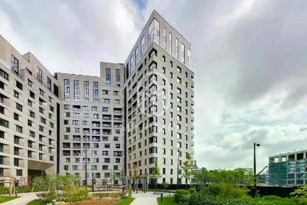 Продается 5-комн. квартира, 160 м²