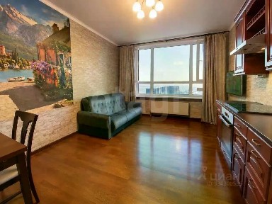 Продается 1-комн. квартира, 42 м²