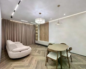 Продается 3-комн. квартира, 94,3 м²