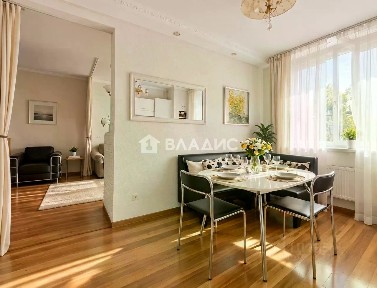 Продается 2-комн. квартира, 56,6 м²