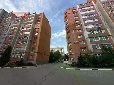 Продается 2-комн. квартира, 68,4 м²