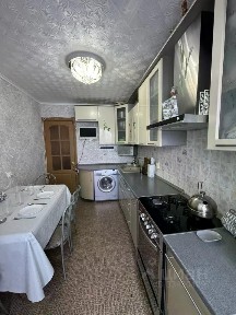 Продается 4-комн. квартира, 74 м²