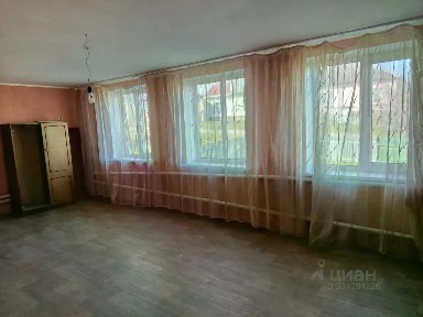Продается 1/2 часть 1-этажного дома, 40 м²