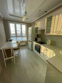 Продается 2-комн. квартира, 53 м²