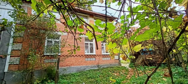 Продается 2-этажный дом, 135 м²