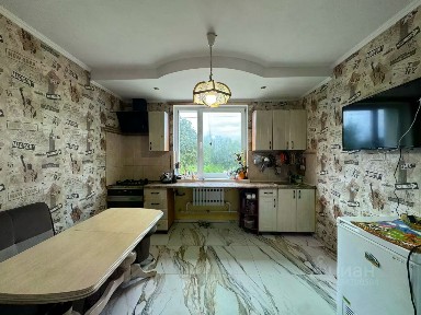 Продается 2-этажный дом, 172 м²