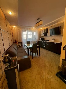 Продается 2-комн. квартира, 70 м²