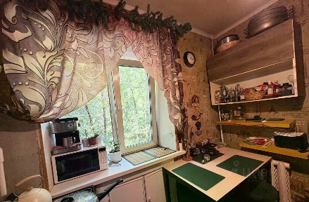 Сдается 4-комн. квартира, 60 м²