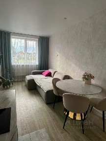 Продается 1-комн. квартира, 42 м²