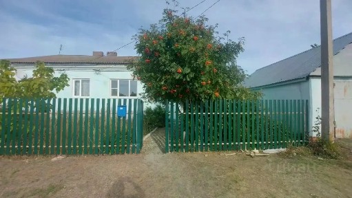 Продается 1/2 часть 1-этажного дома, 93 м²
