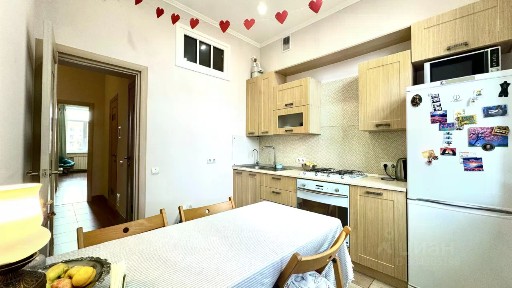 Продается 2-комн. квартира, 56,6 м²
