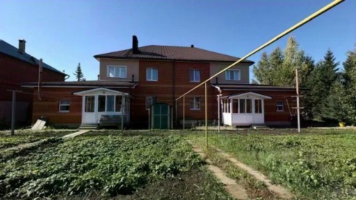 Продается 2-этажный дом, 521 м²