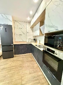 Продается 2-комн. квартира, 66,7 м²