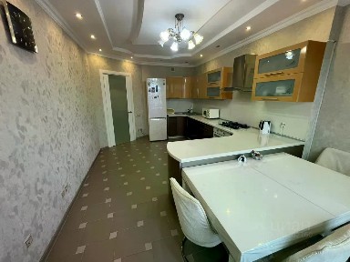 Продается 2-комн. квартира, 91 м²