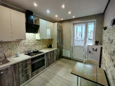 Продается 2-комн. квартира, 57,7 м²