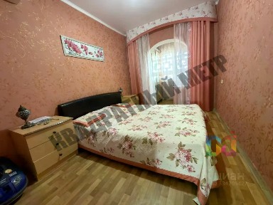 Продается 4-комн. квартира, 83 м²