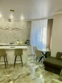 Продается 2-комн. квартира, 75,8 м²