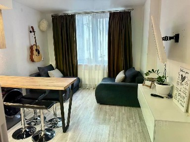Продается 3-комн. квартира, 74 м²