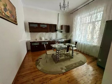 Продается 2-этажный дом, 203,6 м²