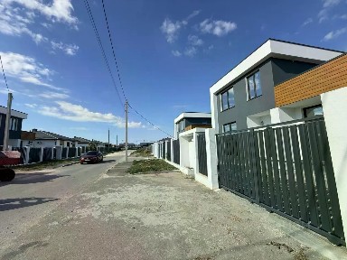 Краснодарский край, Анапа муниципальный округ, Витязево село, ул. Живописная, 15