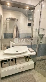 Продается 2-комн. квартира, 59 м²