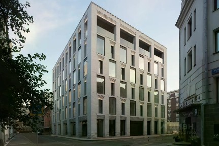 Продаются 2-комн. апартаменты, 145,1 м²