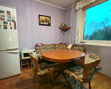 Продается 2-комн. квартира, 58,1 м²