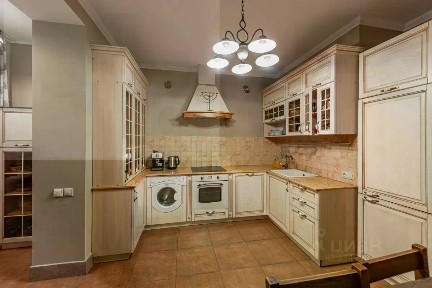 Продается 3-комн. квартира, 87 м²