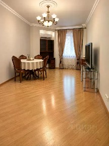 Продается 2-комн. квартира, 67,2 м²