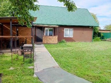 Сдается 2-этажный дом, 130 м²