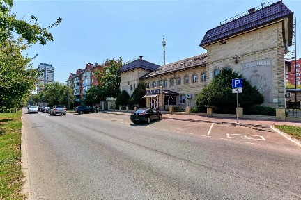 Краснодарский край, Краснодар, Карасунский, мкр. КСК, Камвольно-суконный Комбинат микрорайон, ул. Онежская, 7