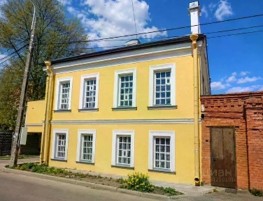 Санкт-Петербург, р-н Петродворцовый, мкр. Ломоносов, ул. 1-я Нижняя, 9