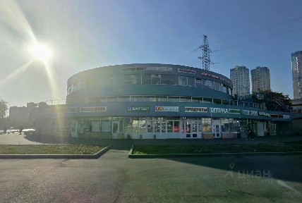 Сдается помещение свободного назначения, 1 400 м²