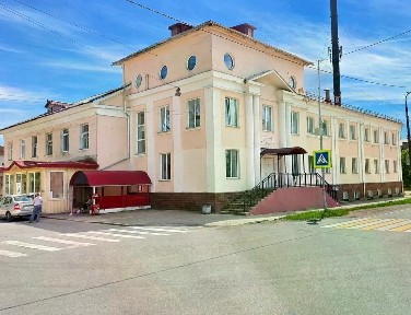 Сдается торговая площадь, 311 м²