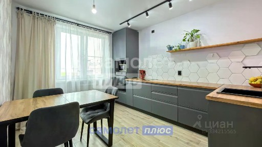 Продается 2-комн. квартира, 61,8 м²