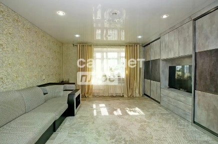 Продается 3-комн. квартира, 93,7 м²