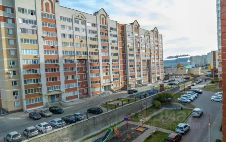 Продается 3-комн. квартира, 82 м²