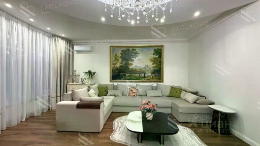 Сдается 3-этажный дом, 300 м²