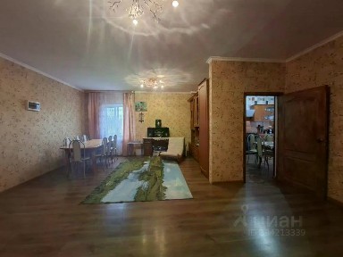 Продается 2-этажный дом, 242 м²