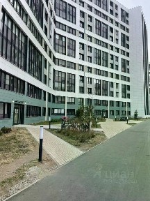 Санкт-Петербург, р-н Василеостровский, Гавань, ул. Чирикова, 5